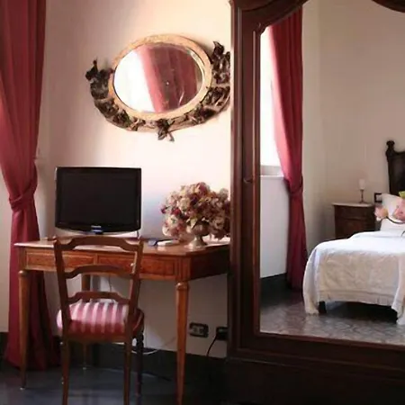 Oda ve Kahvaltı La Peonia Boutique 2*