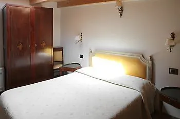 La Peonia Boutique 2*