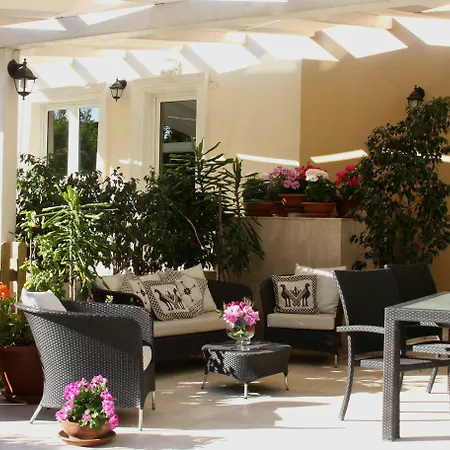 Oda ve Kahvaltı La Peonia Boutique